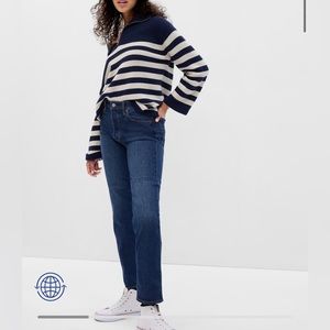 High Rise Cheeky Straight Jeans with Washwell 30P (runs small)